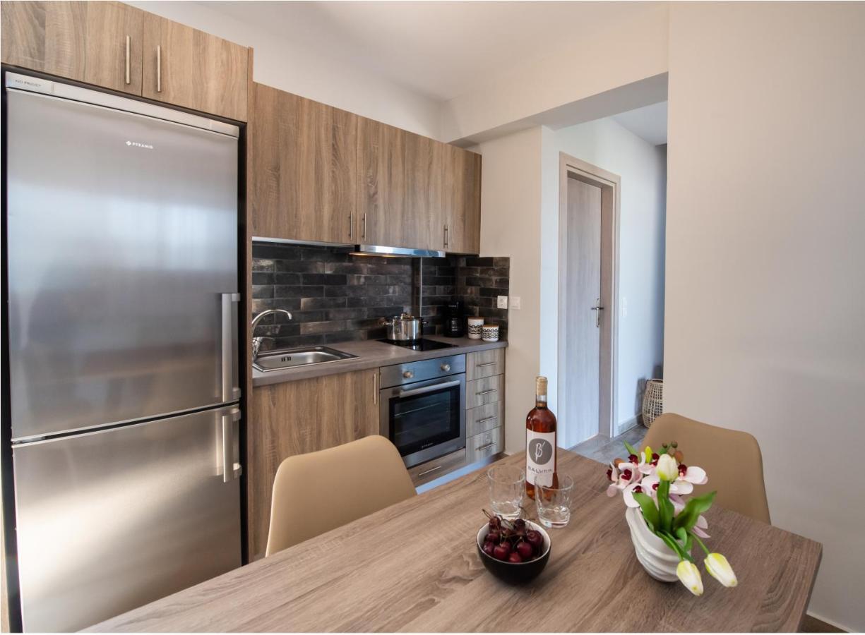 Blue House Luxury Apartment Nikiana Zewnętrze zdjęcie